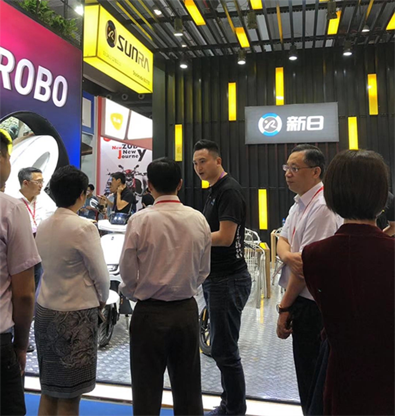 Jiangsu Commerce Department officials visited SUNRA booth
